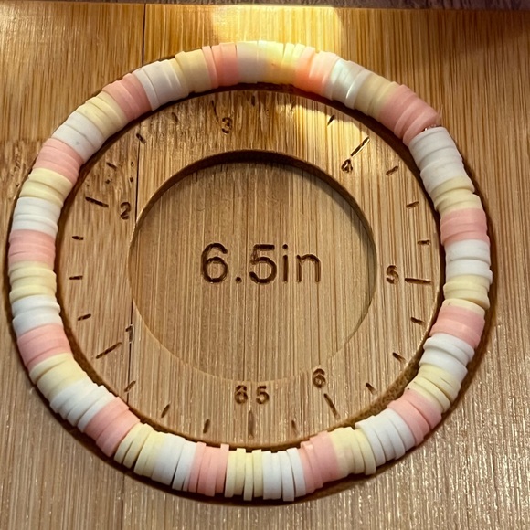 Preppy bracelet set😊 - Picture 3 of 3